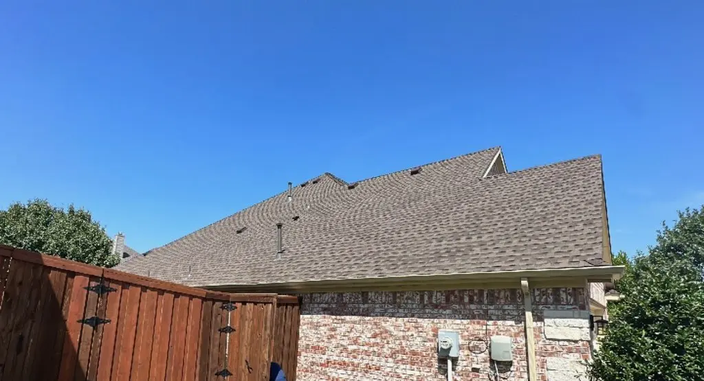 Completed roof replacement project in Hawthorne